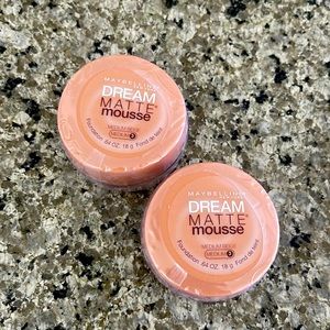 TWO Unopened Maybelline Dream Matte Mousse MEDIUM BEIGE 3